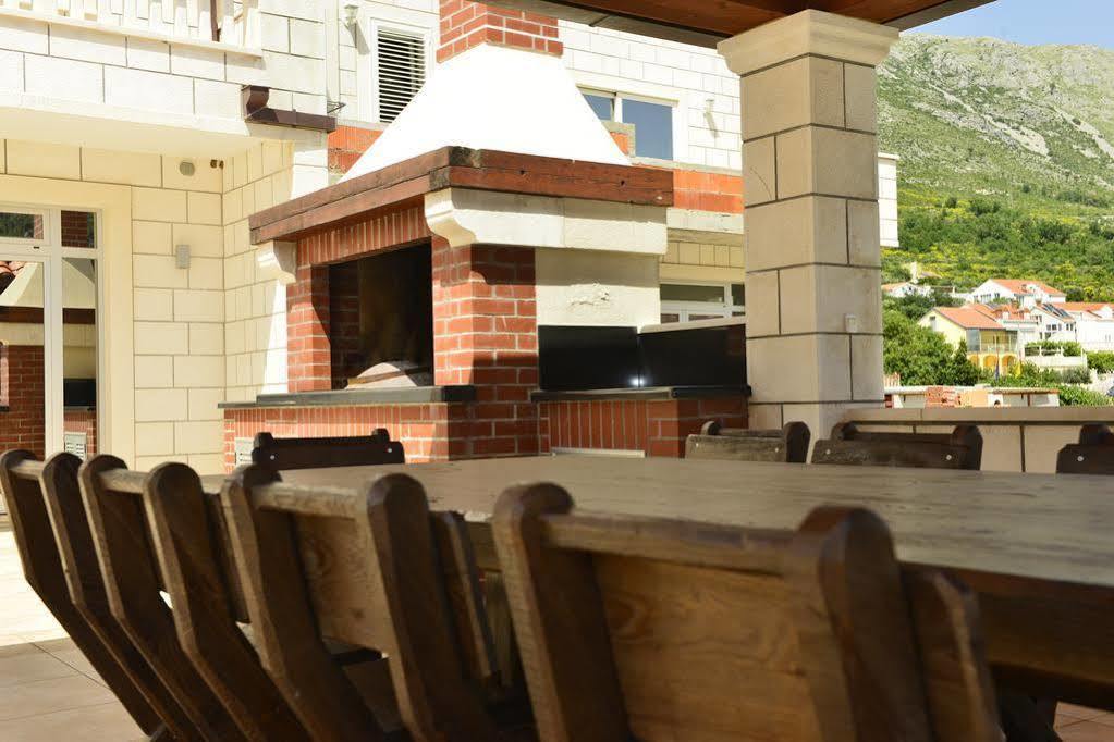 Apartments Mondo Mokosica Exterior photo