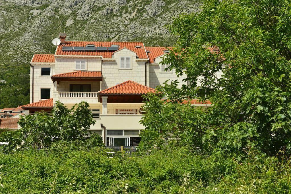 Apartments Mondo Mokosica Exterior photo